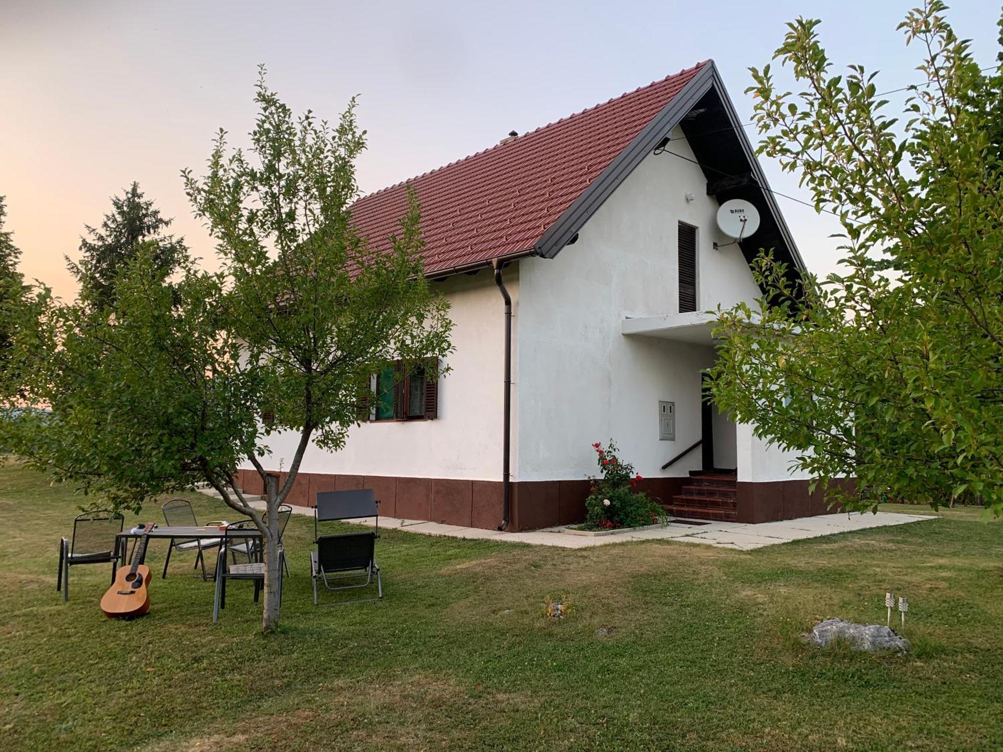 Holiday Home Nada I Milan Lovinac  Екстериор снимка